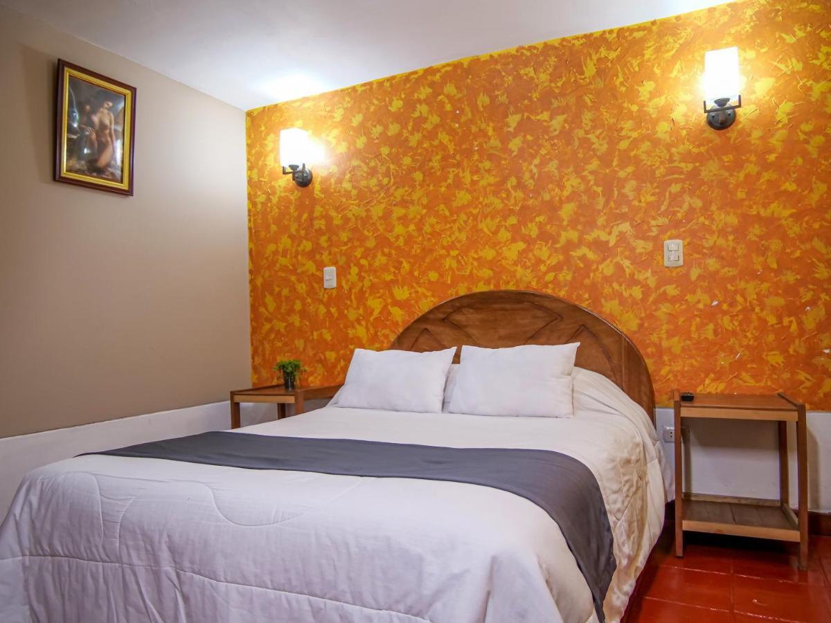 Hotel Guest House Wayra Cusco Exterior photo