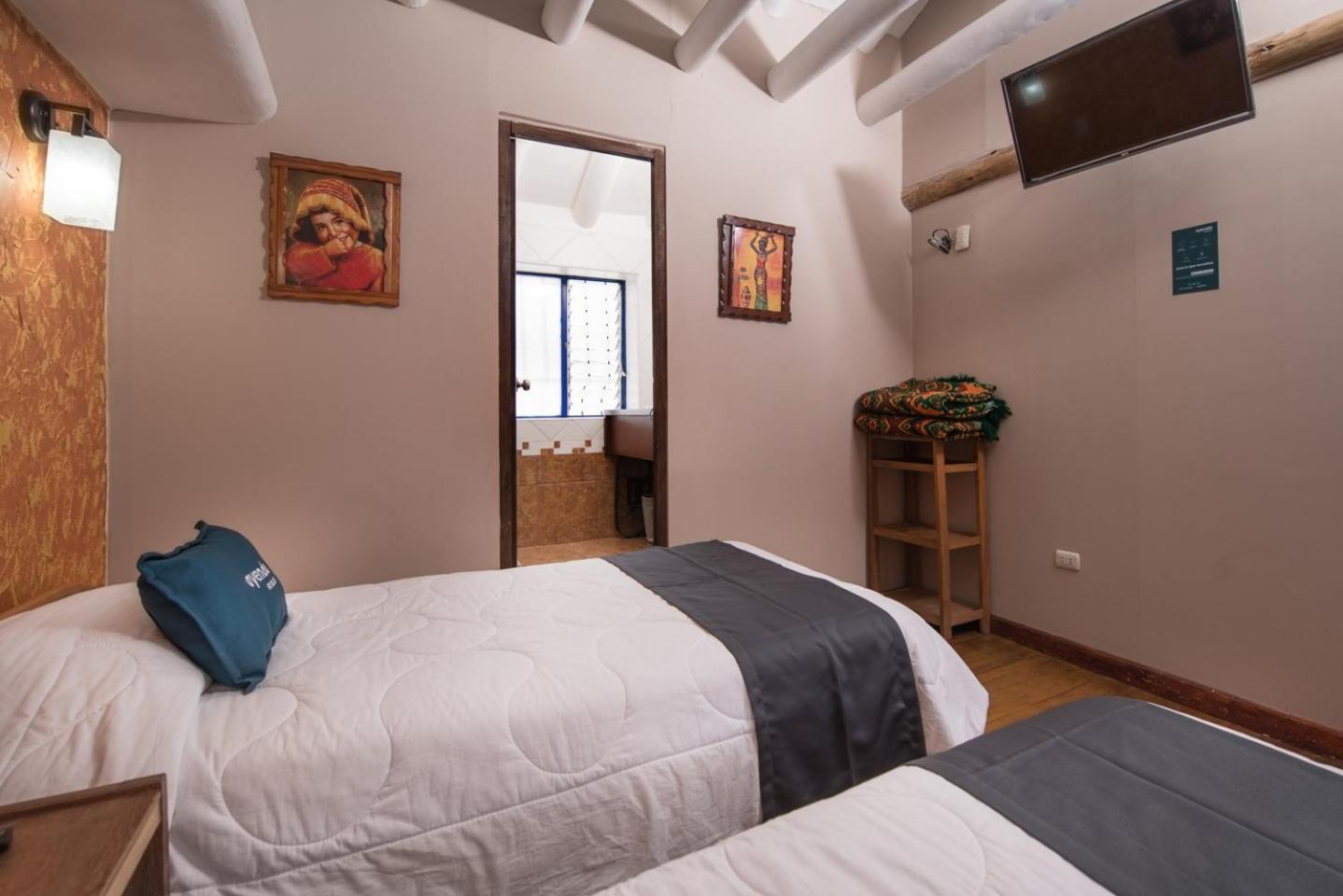 Hotel Guest House Wayra Cusco Exterior photo